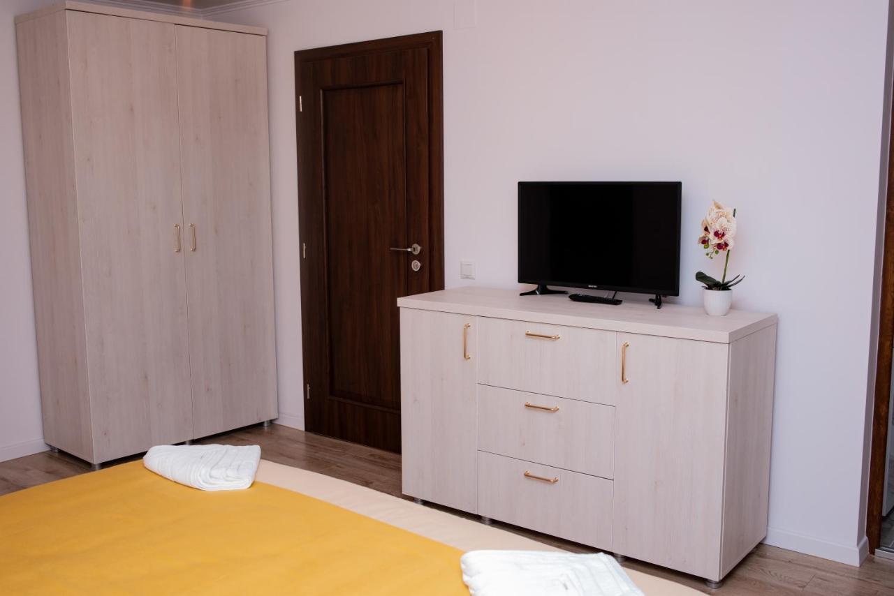 Casuta Doi Ponei Villa Busteni Luaran gambar